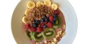 Berry-Smoothie-Bowl